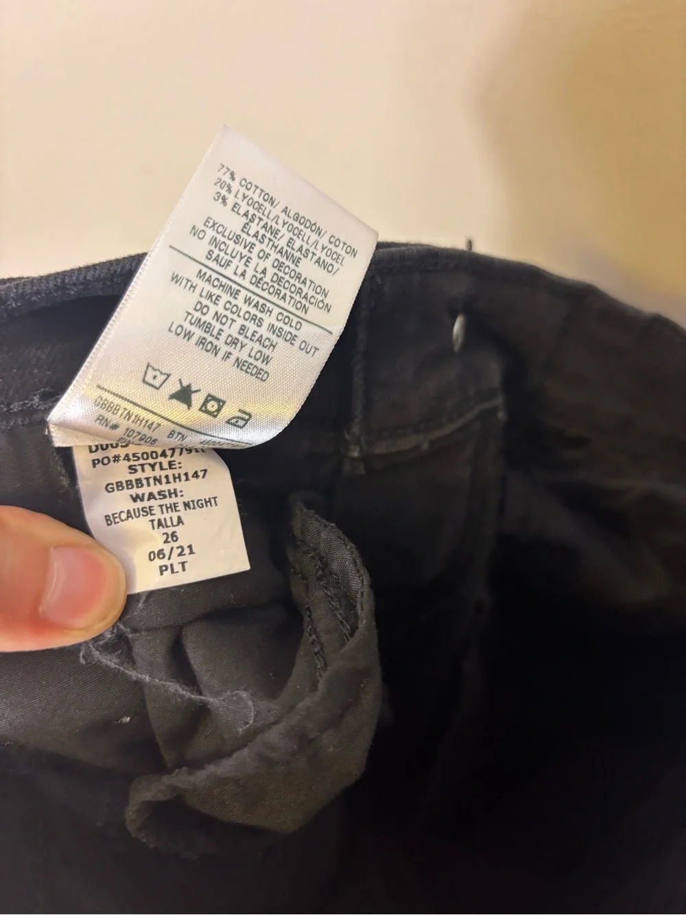 Hudson Jeans Black High-Rise Bootcut Jeans with Knee Distress Women’s 26